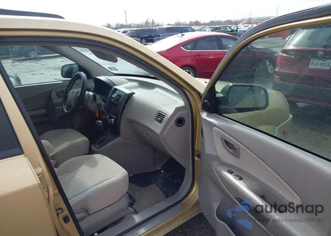 2005 Hyundai Tucson Gl from USA, damaged, VIN KM8JM12B95U075028